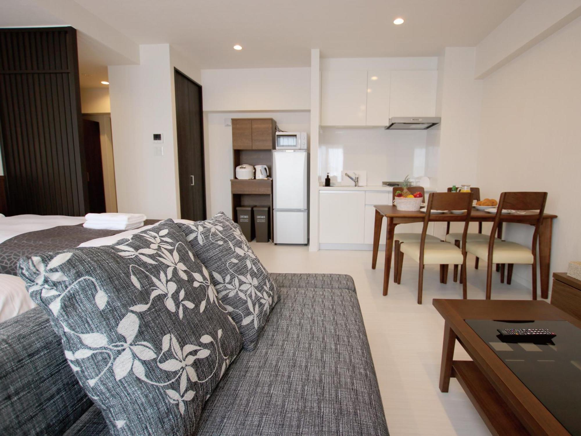 Sunset Resort Mihama -Seven Hotels And Resorts- Chatan Exteriör bild